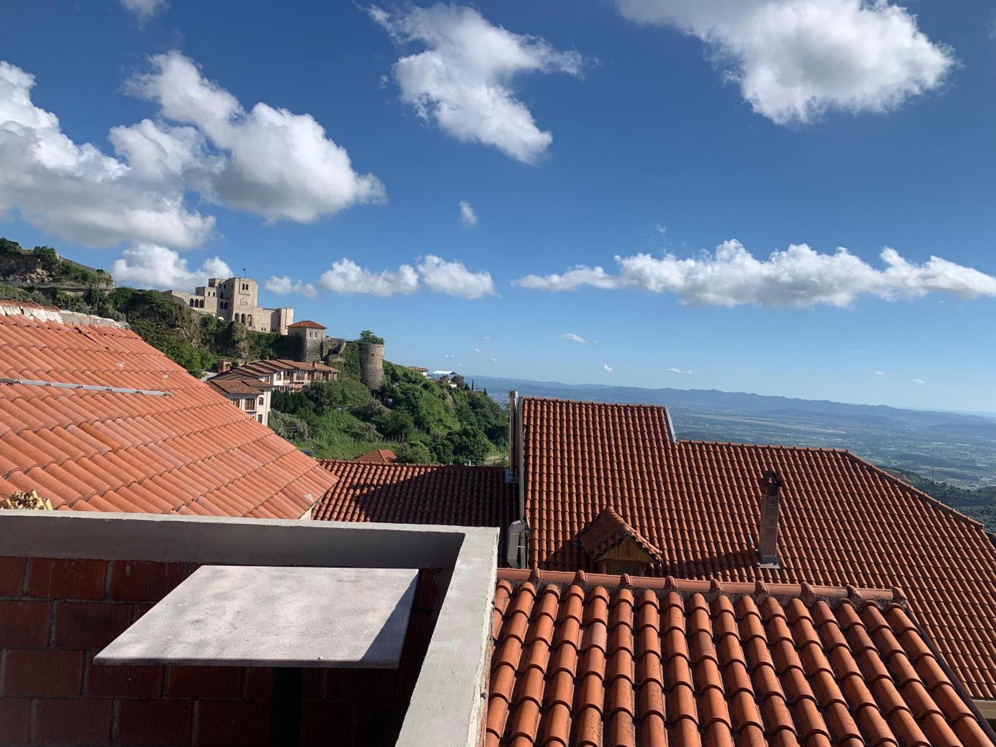 Kruja Townscape Rooms Екстериор снимка