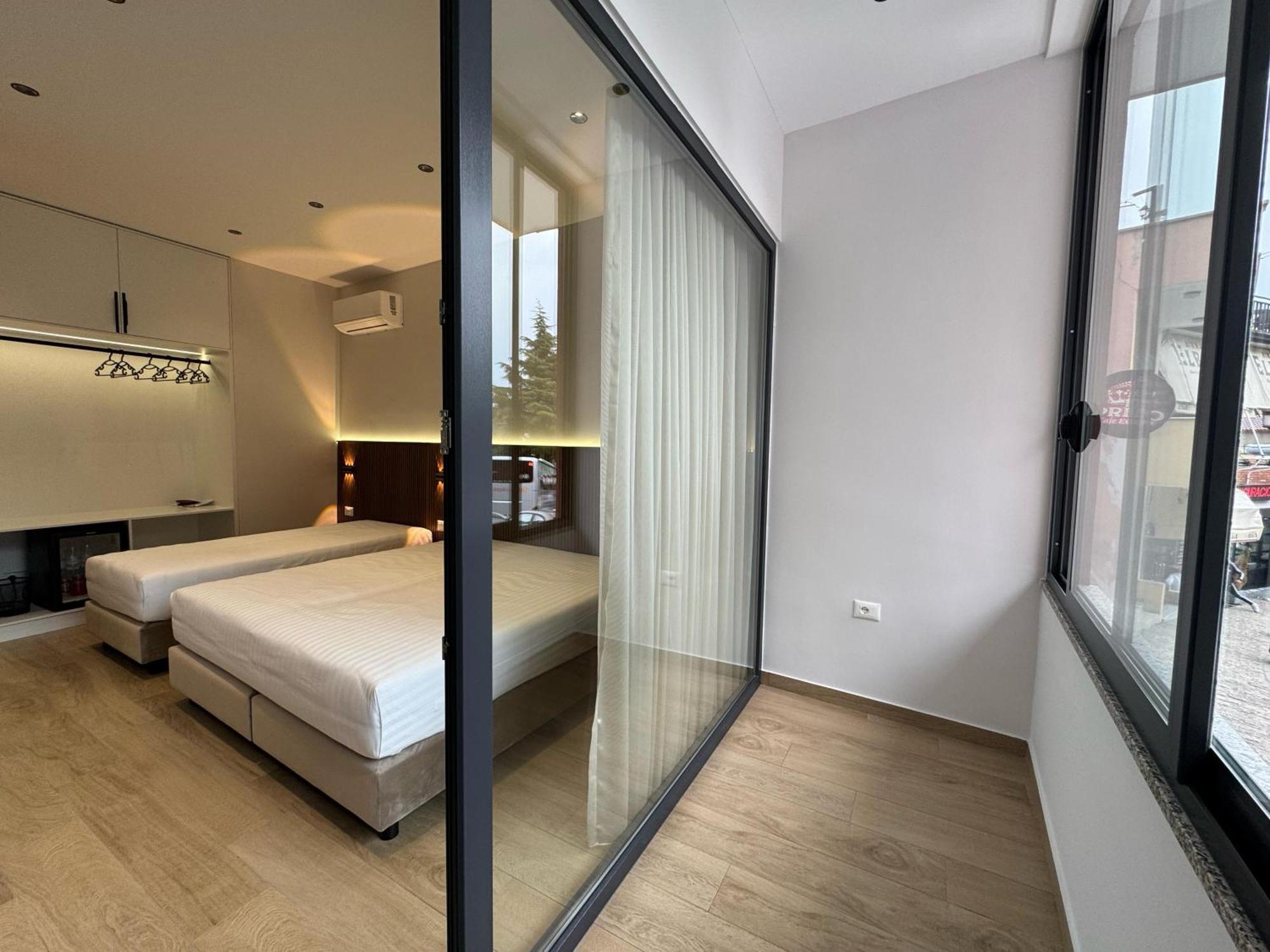 Kruja Townscape Rooms Екстериор снимка
